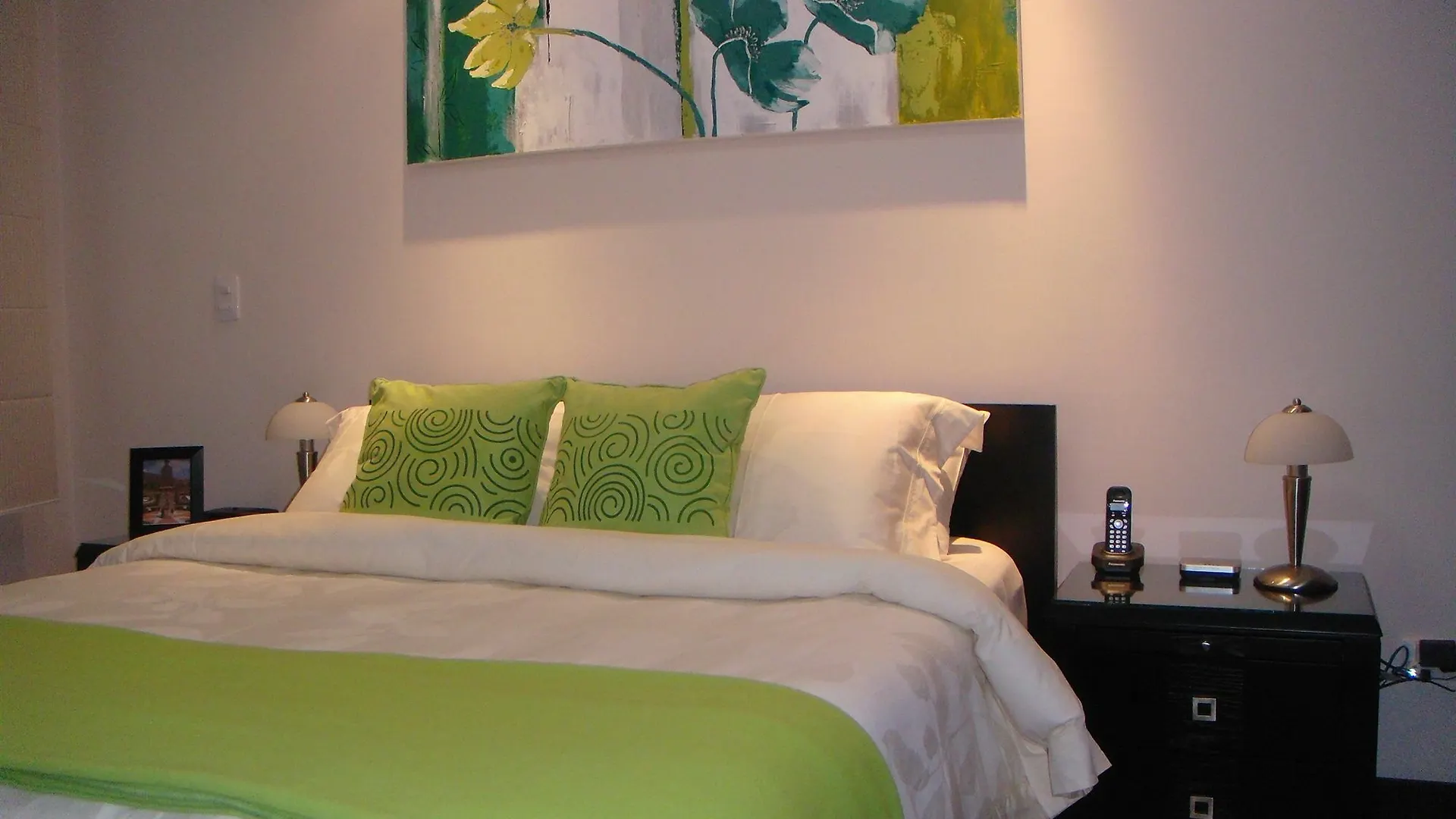 Bluezone Apartments Κίτο