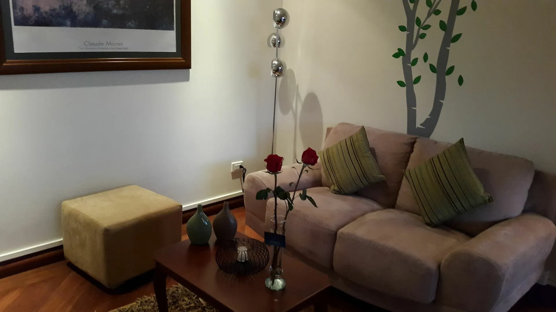 Bluezone Apartments Κίτο