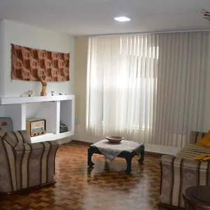 Apartment Independiente A 6 Minutos De Mall El Jardin, Quito