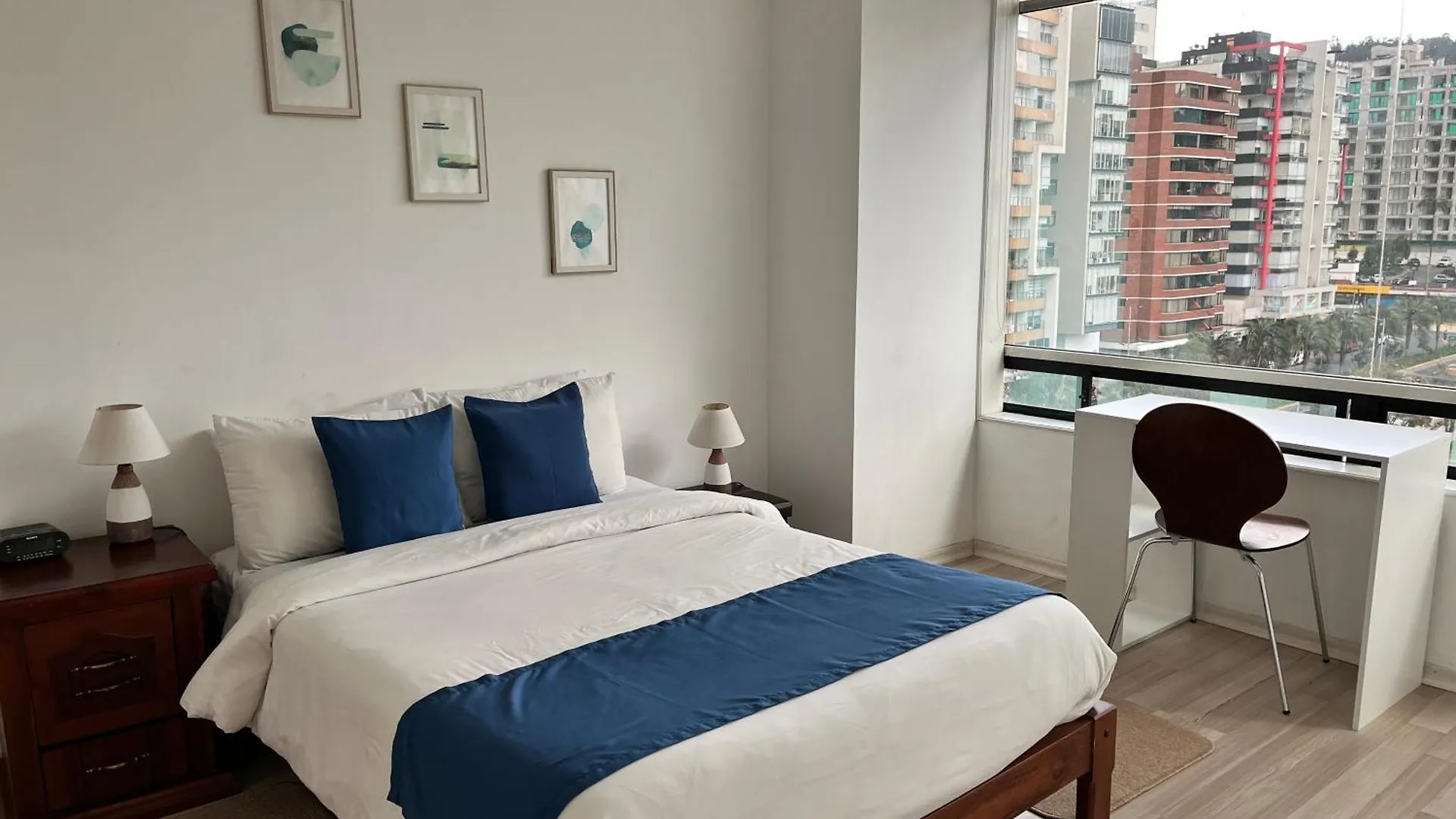 Bluezone Apartments Quito 0*,  Ecuador